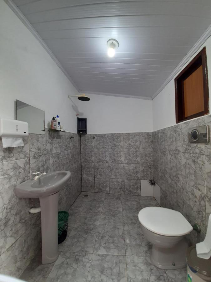 Casa ampla com Wi-Fi e garagem para dois veículos Campos dos Goytacazes Exterior foto